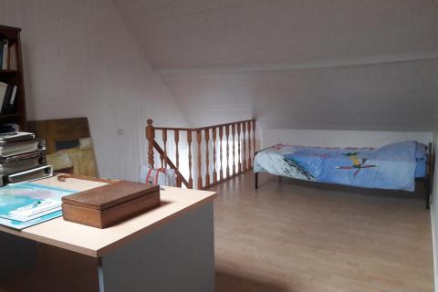 Leuke instapklare rijwoning met 2 SLPK te Gentbrugge