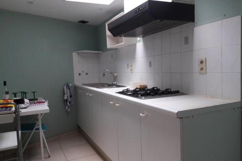 Leuke instapklare rijwoning met 2 SLPK te Gentbrugge
