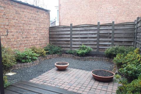 Ruim GLV appartement te Gent met tuin