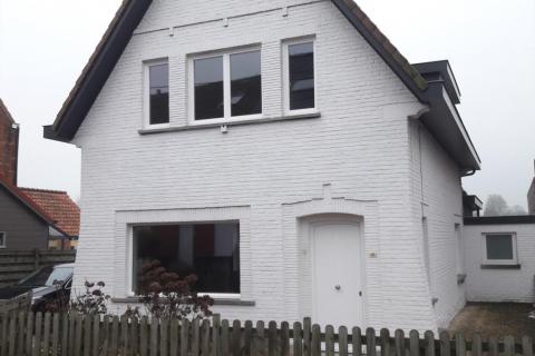 Rustig gelgen woning in de scheldevallei