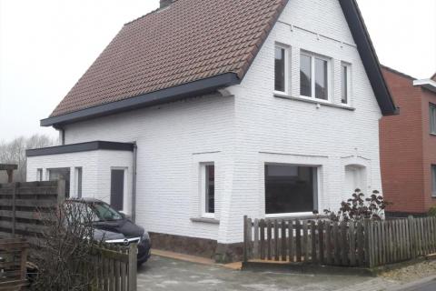 Rustig gelgen woning in de scheldevallei