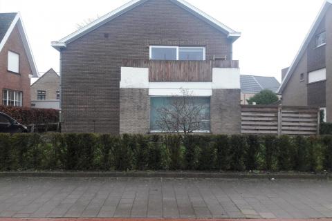Ruim 2 SLPK GLV appartement met tuin en garage