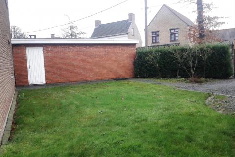 Ruim 2 SLPK GLV appartement met tuin en garage