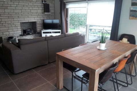 Ruim 2 SLPK GLV appartement met tuin en garage