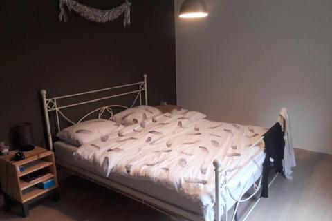Ruim 2 SLPK GLV appartement met tuin en garage