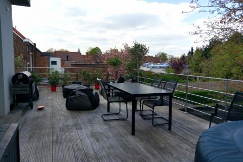 Bel-etage woning te Flora Merelbeke