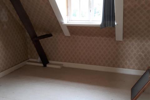 ( ALREEDS IN OPTIE ) Op te frissen woning te Gontrode/Melle