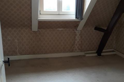 ( ALREEDS IN OPTIE ) Op te frissen woning te Gontrode/Melle