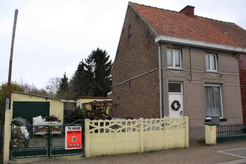 ( IN OPTIE ) Te renoveren HOB met 2 slaapkamers