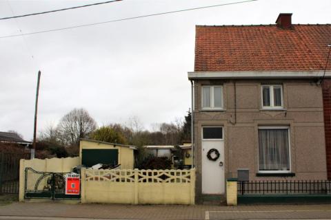 ( IN OPTIE ) Te renoveren HOB met 2 slaapkamers