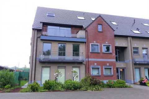 Luxe gelijkvloers appartement te Herzele met garage