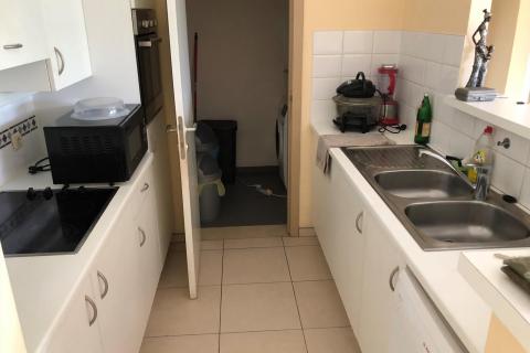 Ruim 2 SLPK appartement met garage vlakbij Gent Sint-Pietersstation