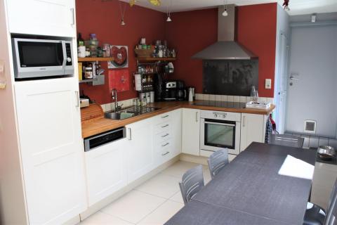 Gezellige 4 slpk woning met fraaie tuin te Scheldewindeke 
