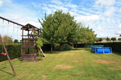 Gezellige 4 slpk woning met fraaie tuin te Scheldewindeke 