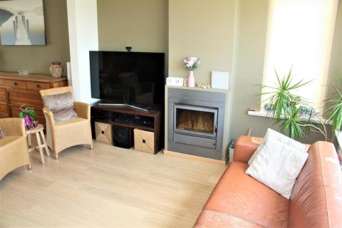 Gezellige 4 slpk woning met fraaie tuin te Scheldewindeke 