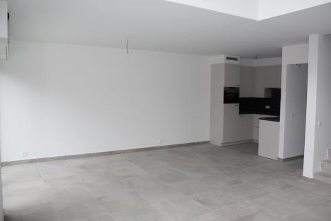 Nieuwbouw woning met 4 SLPK te huur te Gent/Mariakerke 