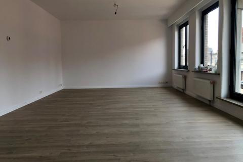 Vernieuwd appartement met 3 slaapkamers