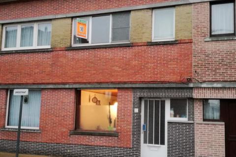 Instapklare woning te huur 3 slpk + garage te Melle