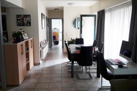 Gezellig GLV appartement met 2 SPLK en garage