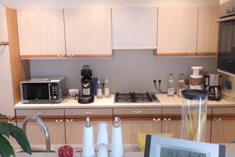 Gezellig GLV appartement met 2 SPLK en garage