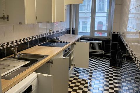 Ruim 3 slpk appartement in statige laan centrum Gent