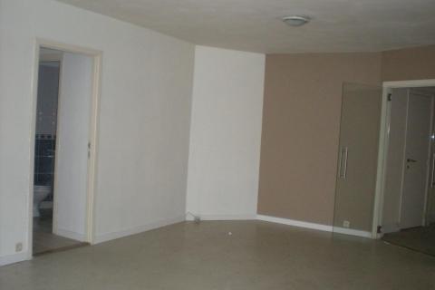 Ruim 3 slpk appartement in statige laan centrum Gent