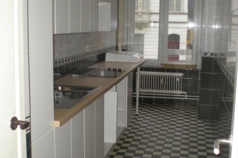 Ruim 3 slpk appartement in statige laan centrum Gent