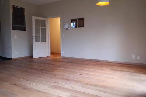 Ruim GLV appartement te Merelbeke met tuin en garage