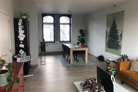 Instapklaar duplex appartement te Melle
