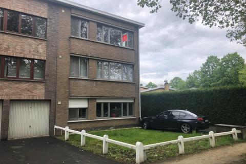 Appartement met 2 slaapkamers + garage
