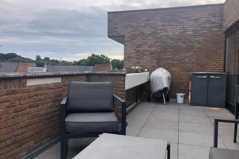 Appartement met groot terras te Melle