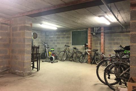 Appartement met groot terras te Melle