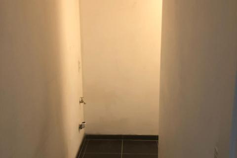 2slaapkamer appartement met terras en garage
