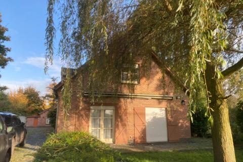 Villa in residentieel landelijke omgeving 