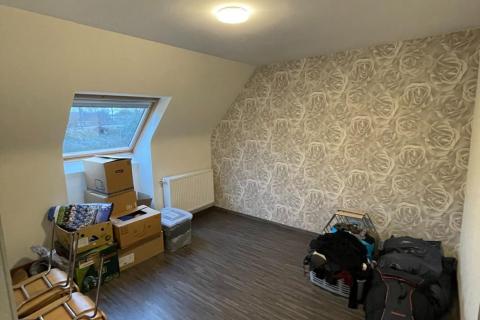 Bel-etage met 2 slaapkamers en garage te Melle