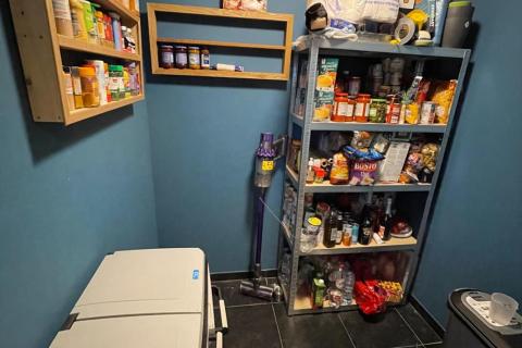 Bel-etage met 2 slaapkamers en garage te Melle