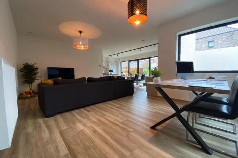 Nieuwbouwwoning met drie slaapkamers ( hob ) 