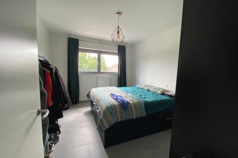 Nieuwbouwappartement op het eerste verdiep met 2 slaapkamers en terras.