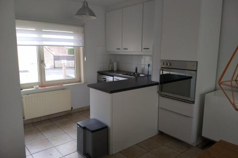 Appartement met ruime slaapkamer in Gijzenzele