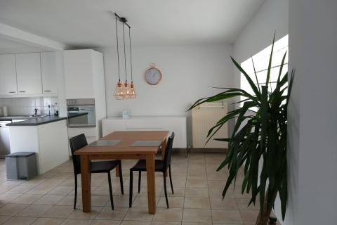 Appartement met ruime slaapkamer in Gijzenzele