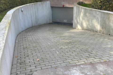 Zeer ruim dakappartement met aangenaam terras