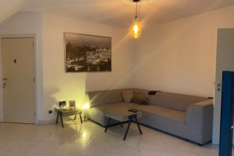 Gezellig dakappartement te Melle met garage 