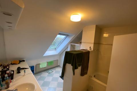 Gezellig dakappartement te Melle met garage 