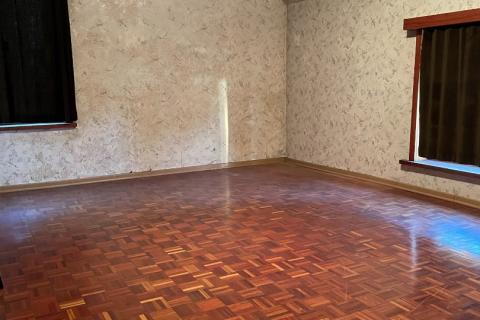 Te renoveren hoekwoning in Merelbeke