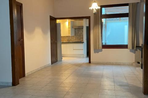 Te renoveren hoekwoning in Merelbeke