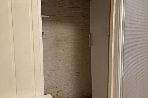 Te renoveren hoekwoning in Merelbeke