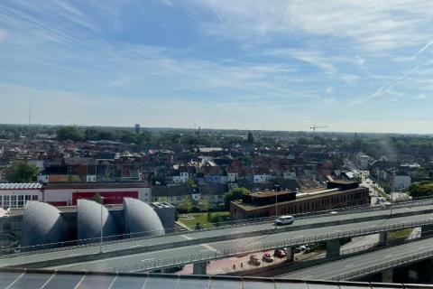 Ruim dakappartement met 3 slaapkamers in hoogbouw te Gent - 125.00m²