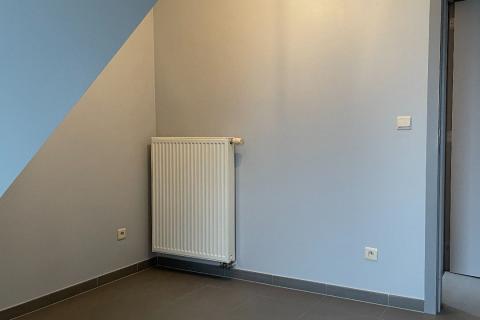 Mooi dakappartement met 2 slaapkamers, garage en parkeerplaats in Wetteren ten Ede - bewoonbare oppervlakte 80.00m², EPC 164.00, energielabel B