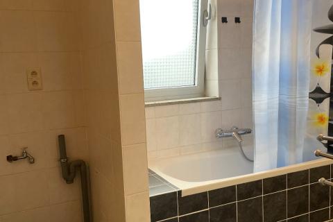 Mooi dakappartement met 2 slaapkamers, garage en parkeerplaats in Wetteren ten Ede - bewoonbare oppervlakte 80.00m², EPC 164.00, energielabel B