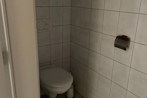 Ruim appartement met garage in Melle, bouwjaar 2001, 2 slaapkamers, EPC-waarde 161.00, energielabel B, 108.00m² bewoonbare oppervlakte